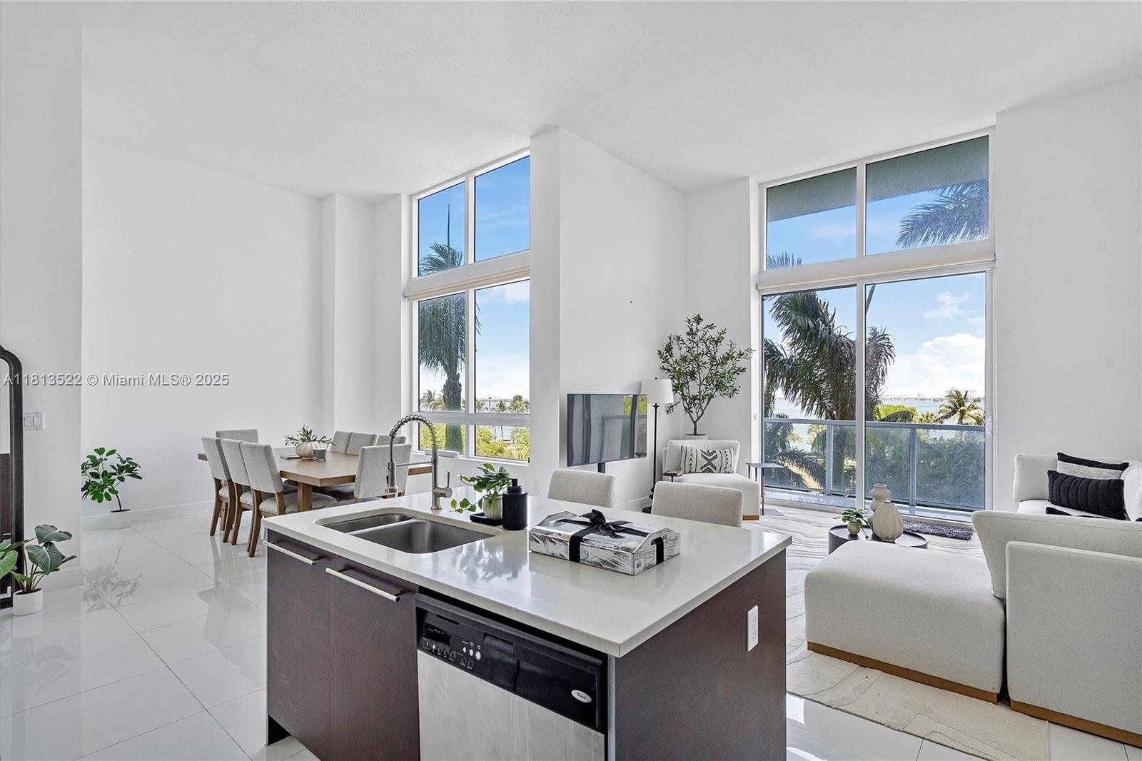 image Quantum On The Bay Condo13