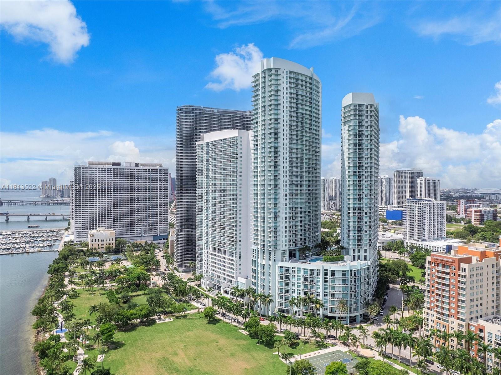 image Quantum On The Bay Condo29