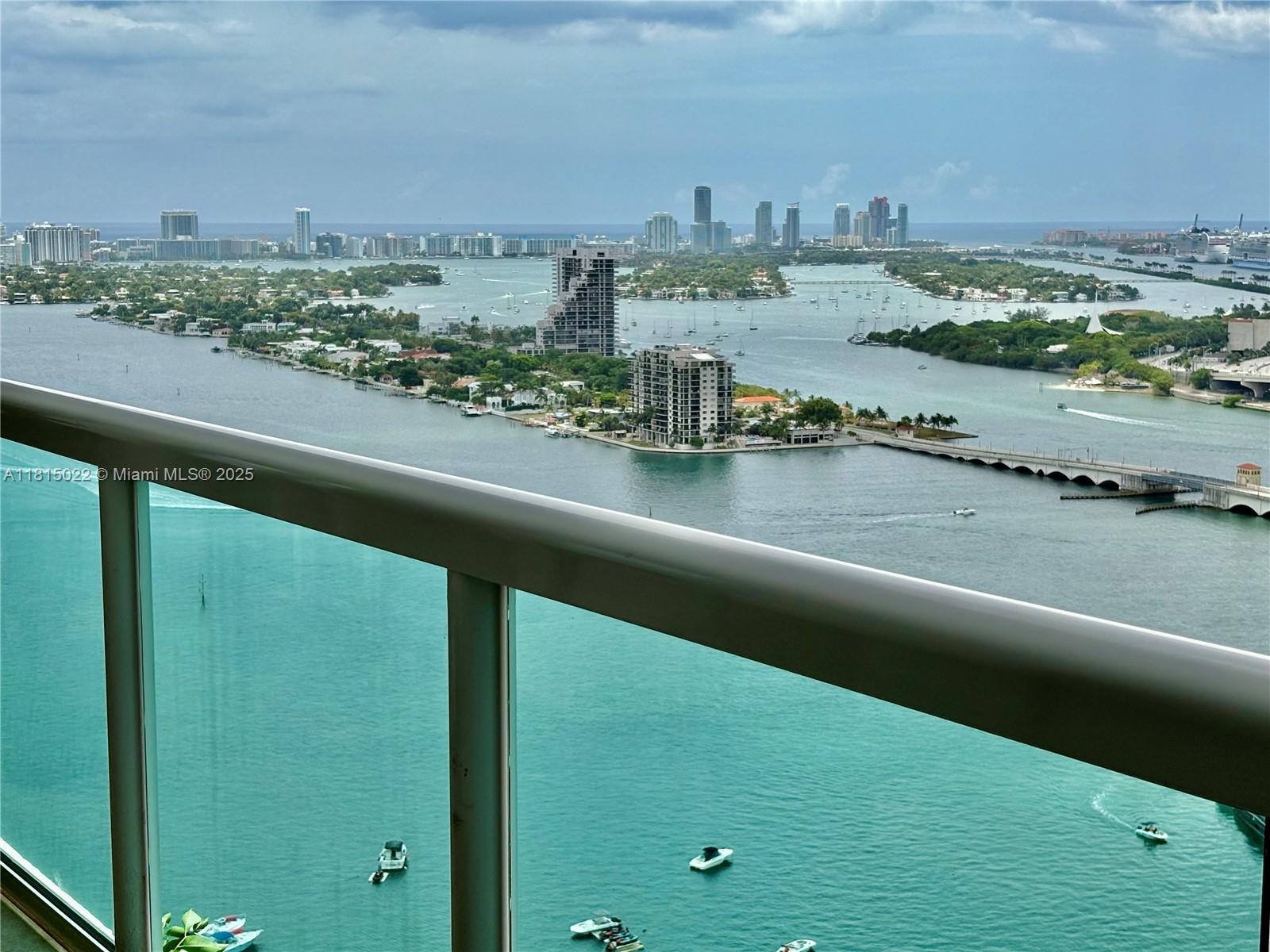 1800 N Bayshore Dr #3512,Miami, FL 33132