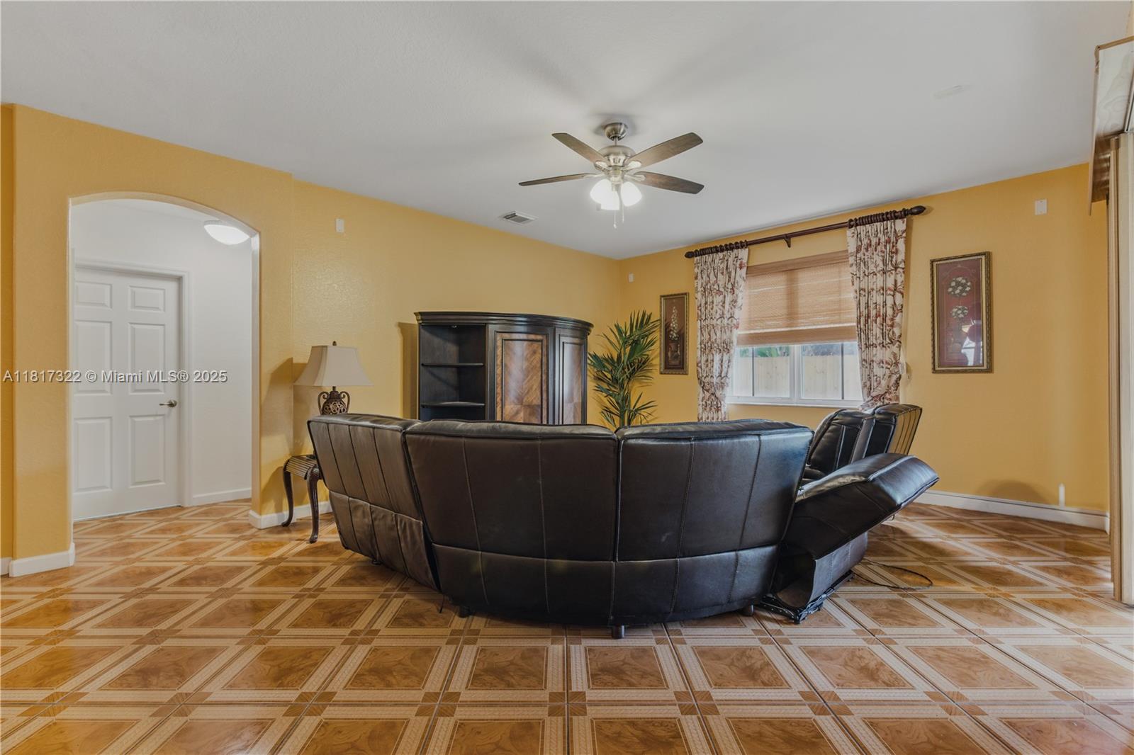 12251 SW 122nd Path,Miami, FL 33186