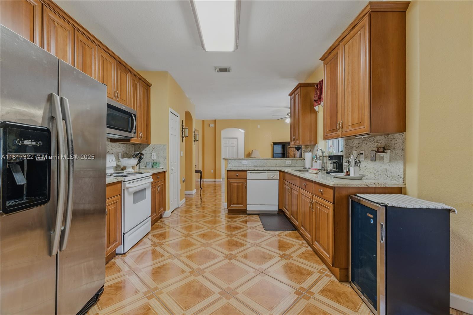 12251 SW 122nd Path,Miami, FL 33186