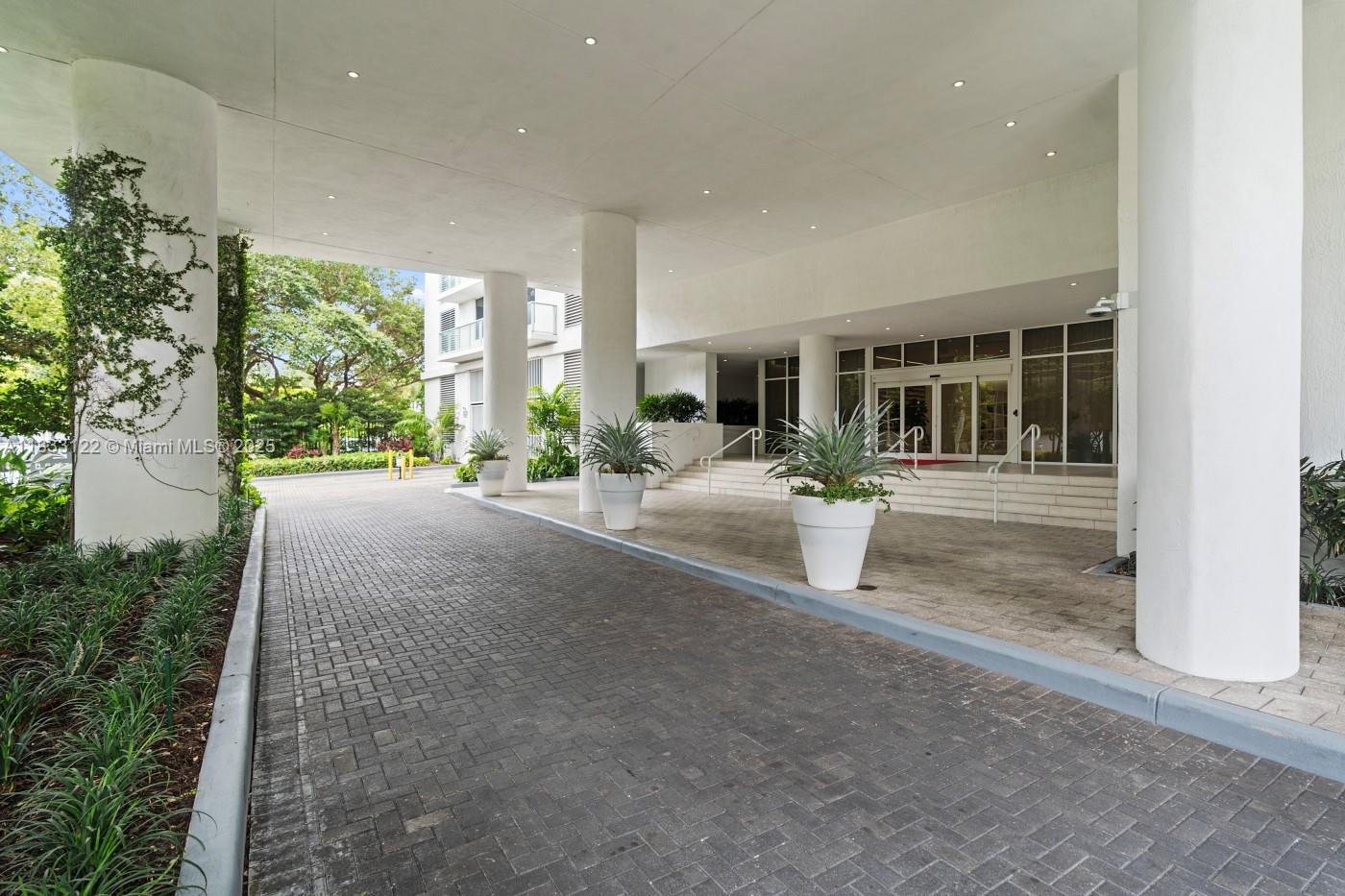 image Baltus House33