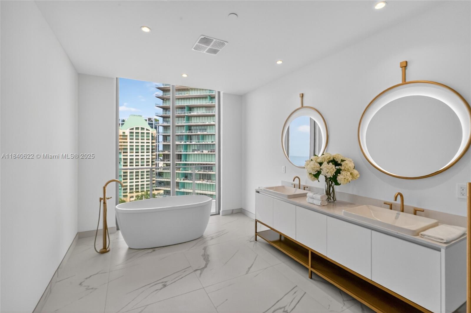 image Mr C Residences43