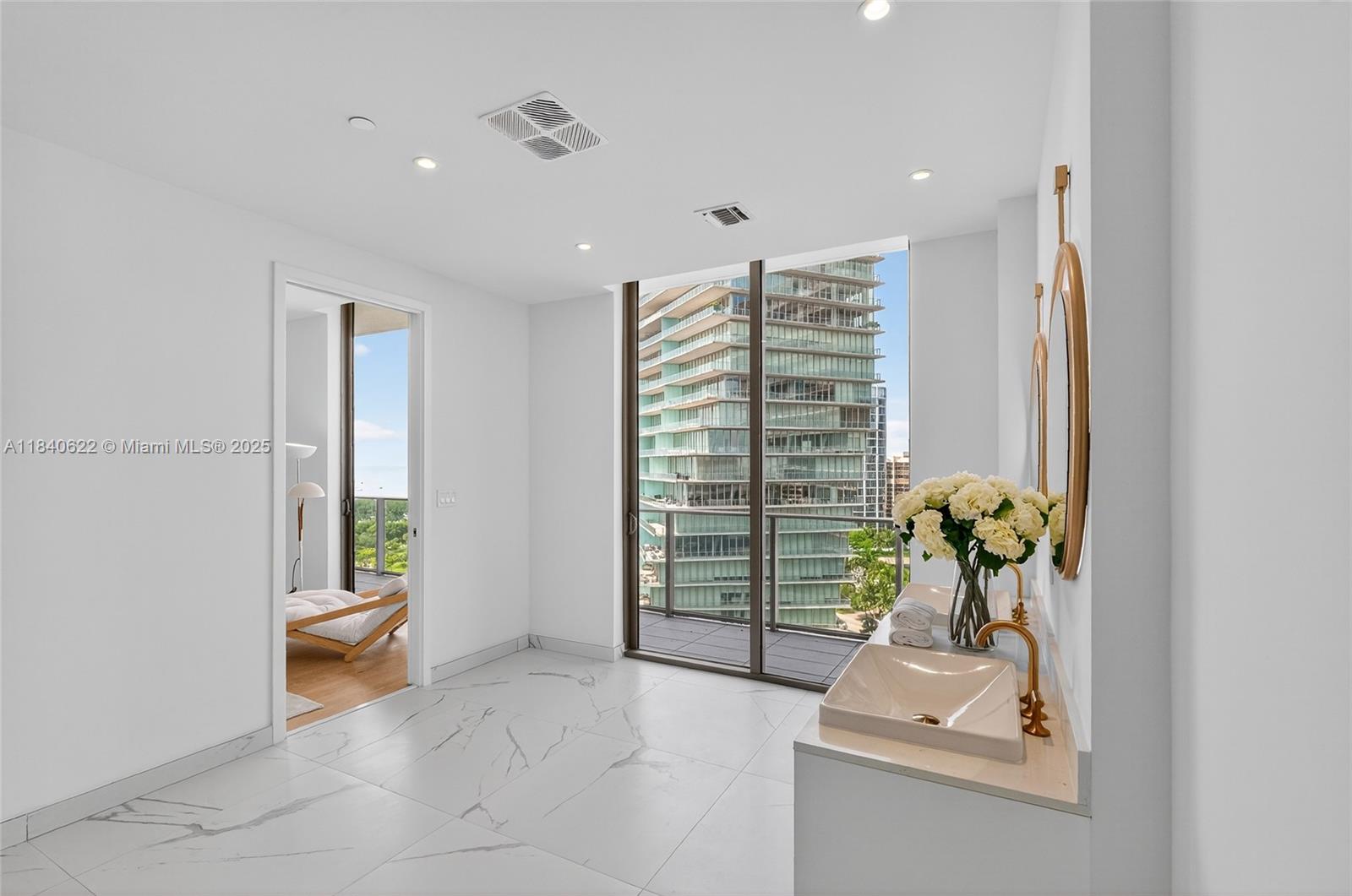 image Mr C Residences52
