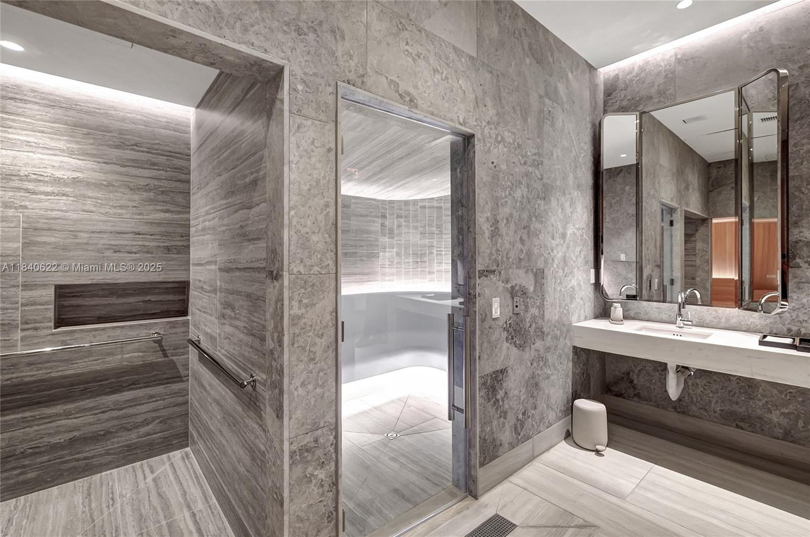 image Mr C Residences77