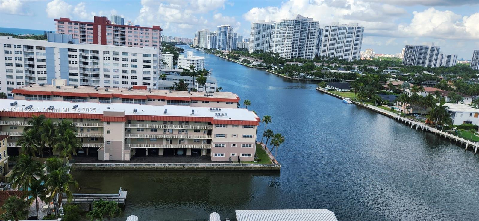 2017 S Ocean Dr #1408