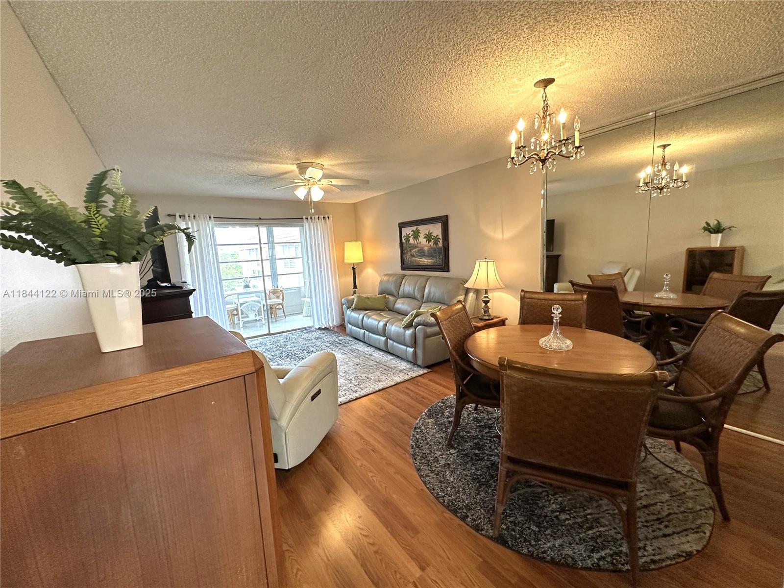 9400 Sunrise Lks Blvd #305