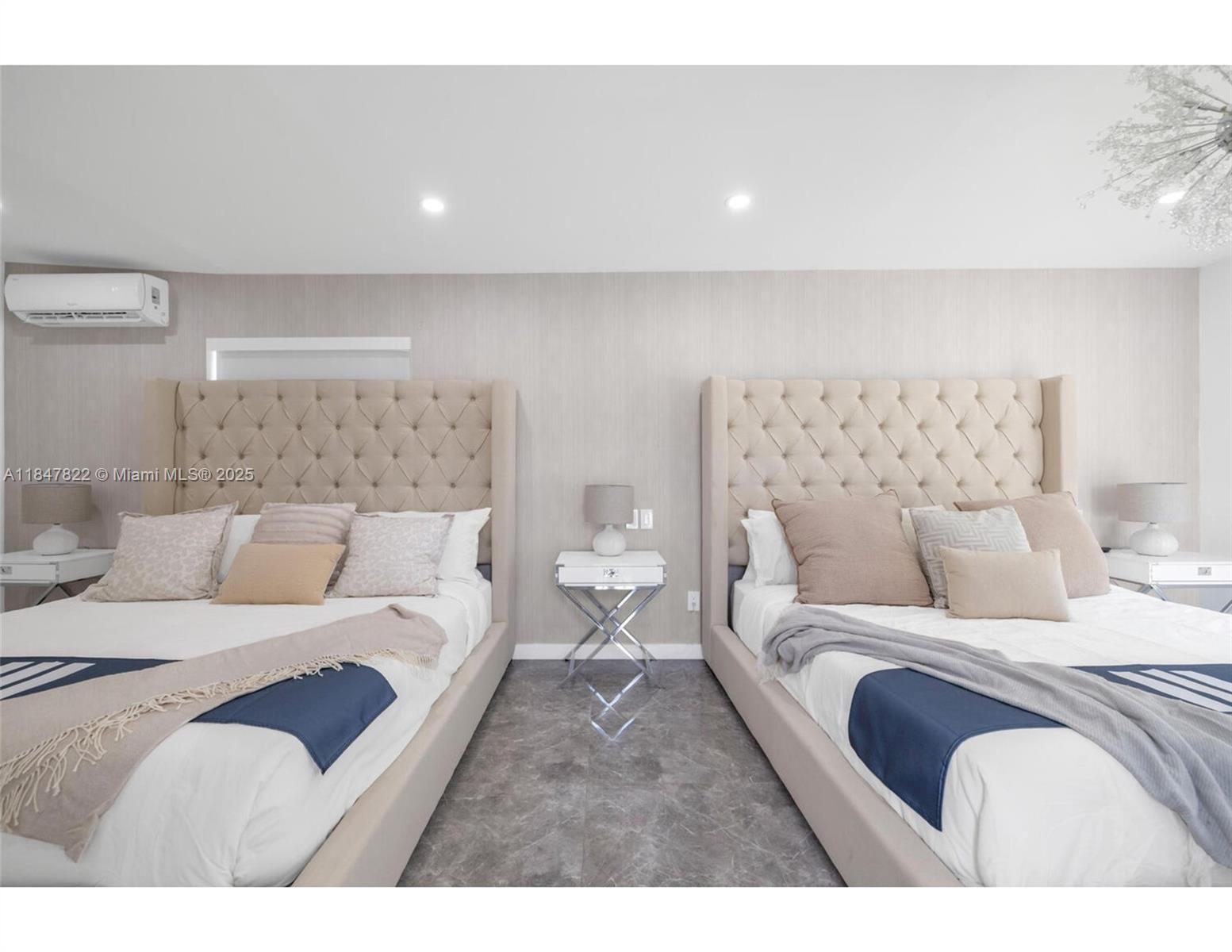 19810 NE 22nd Ave Miami, FL 33180