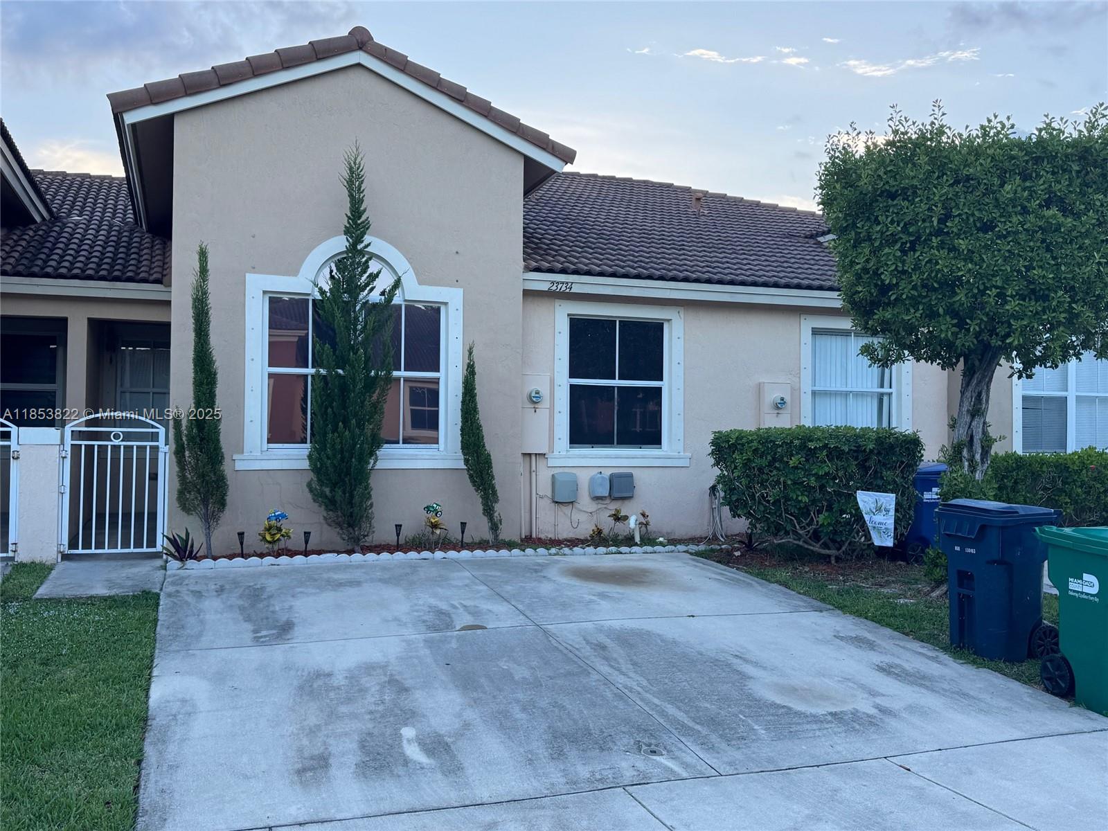 23734 SW 110th Pl #23734