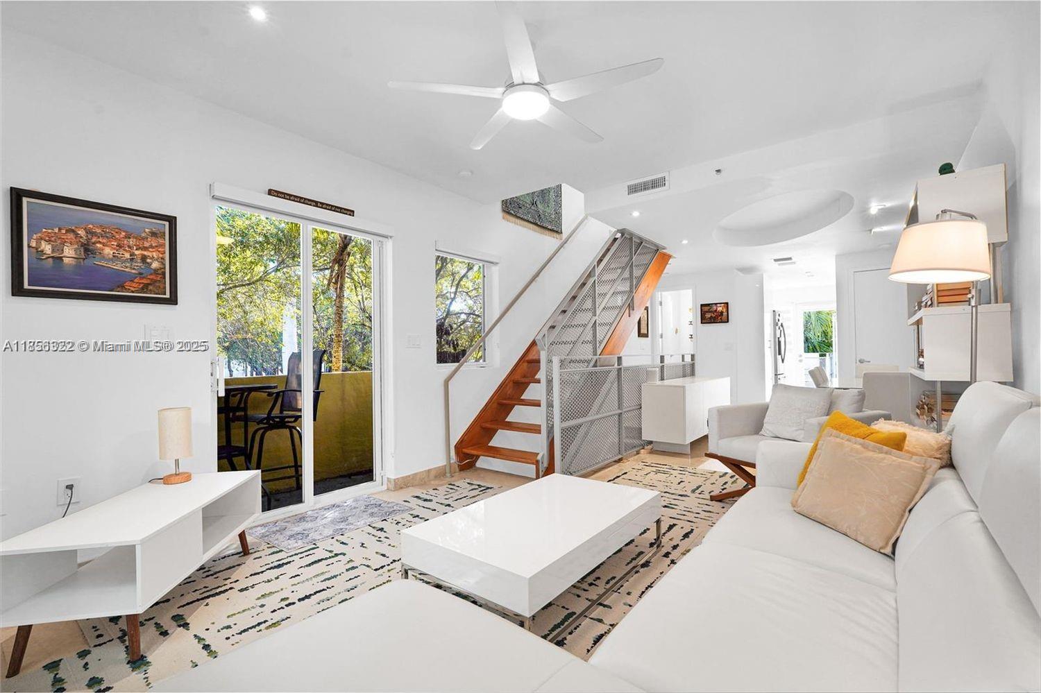 200 Washington Ave #15