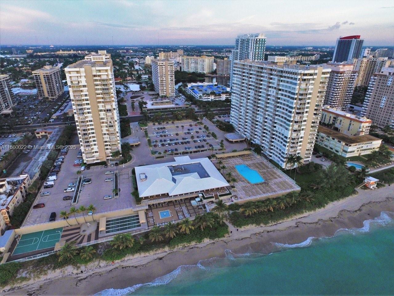 1950 S Ocean Dr #7E