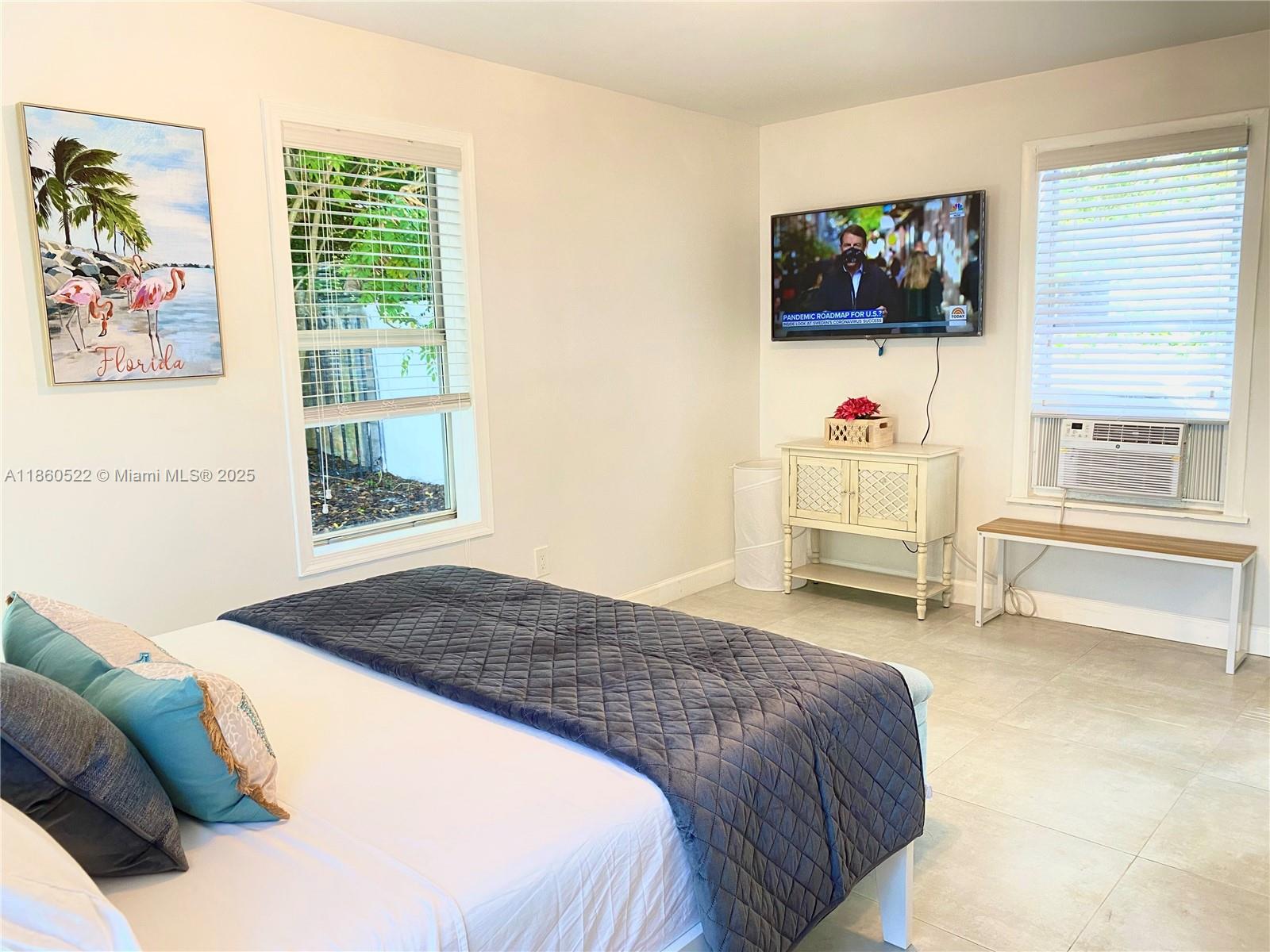 118 NE 46th St #B Miami, FL 33137