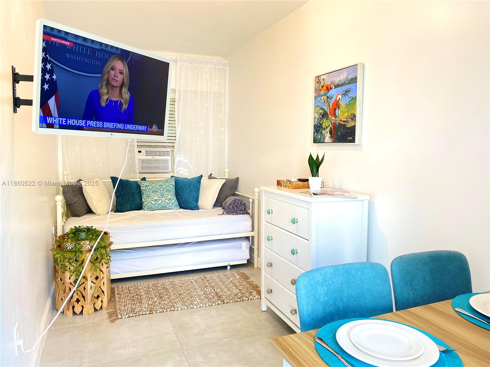 118 NE 46th St #B Miami, FL 33137