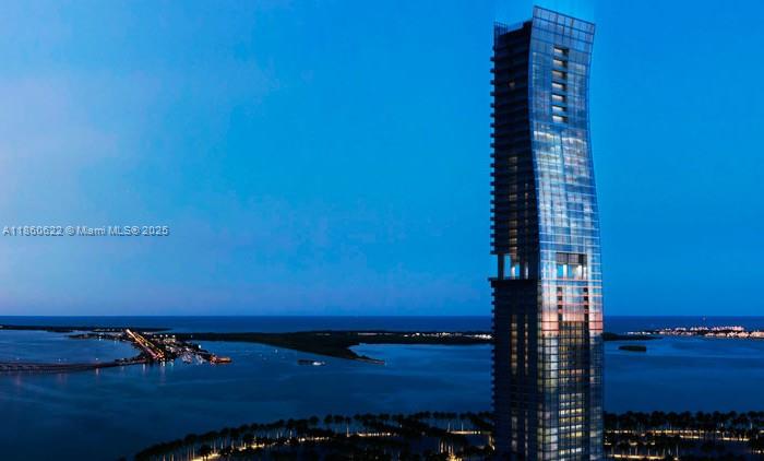 image Echo Brickell10