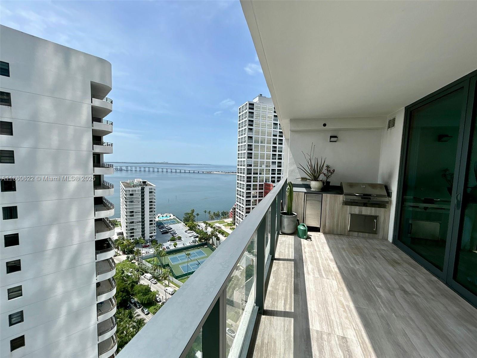 image Echo Brickell3