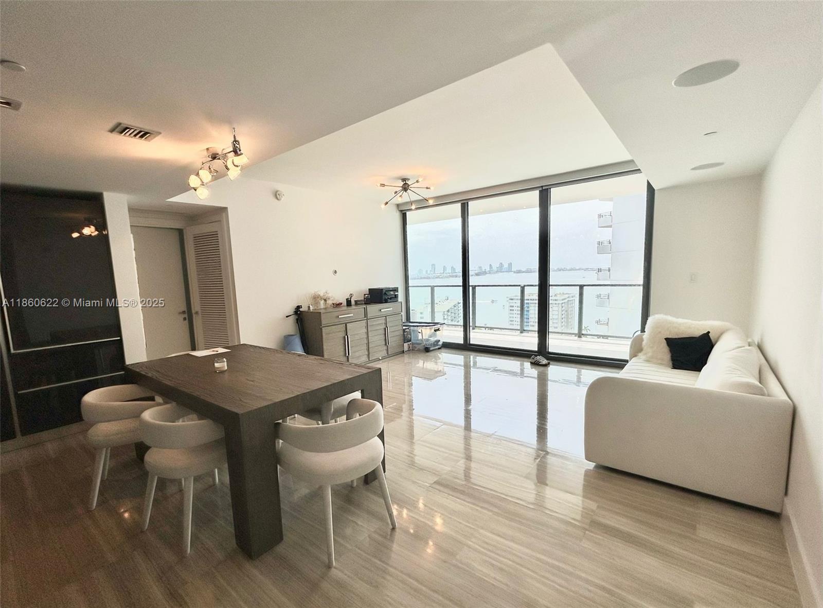 image Echo Brickell5