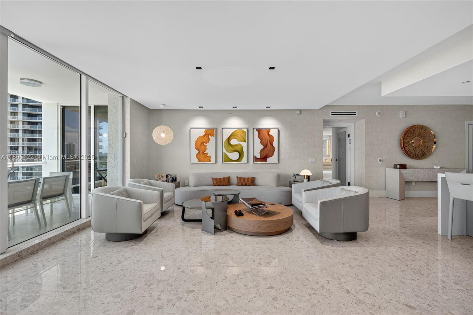 6000 Island Blvd #707 Aventura, FL 33160