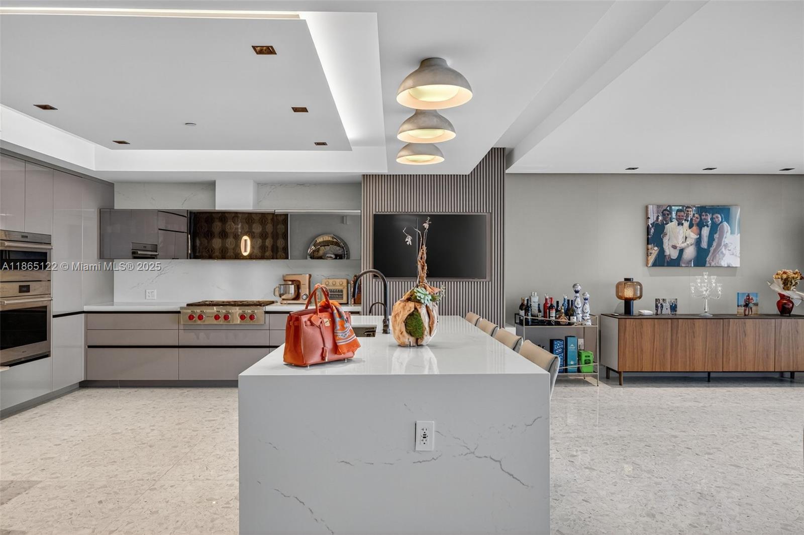 6000 Island Blvd #707 Aventura, FL 33160