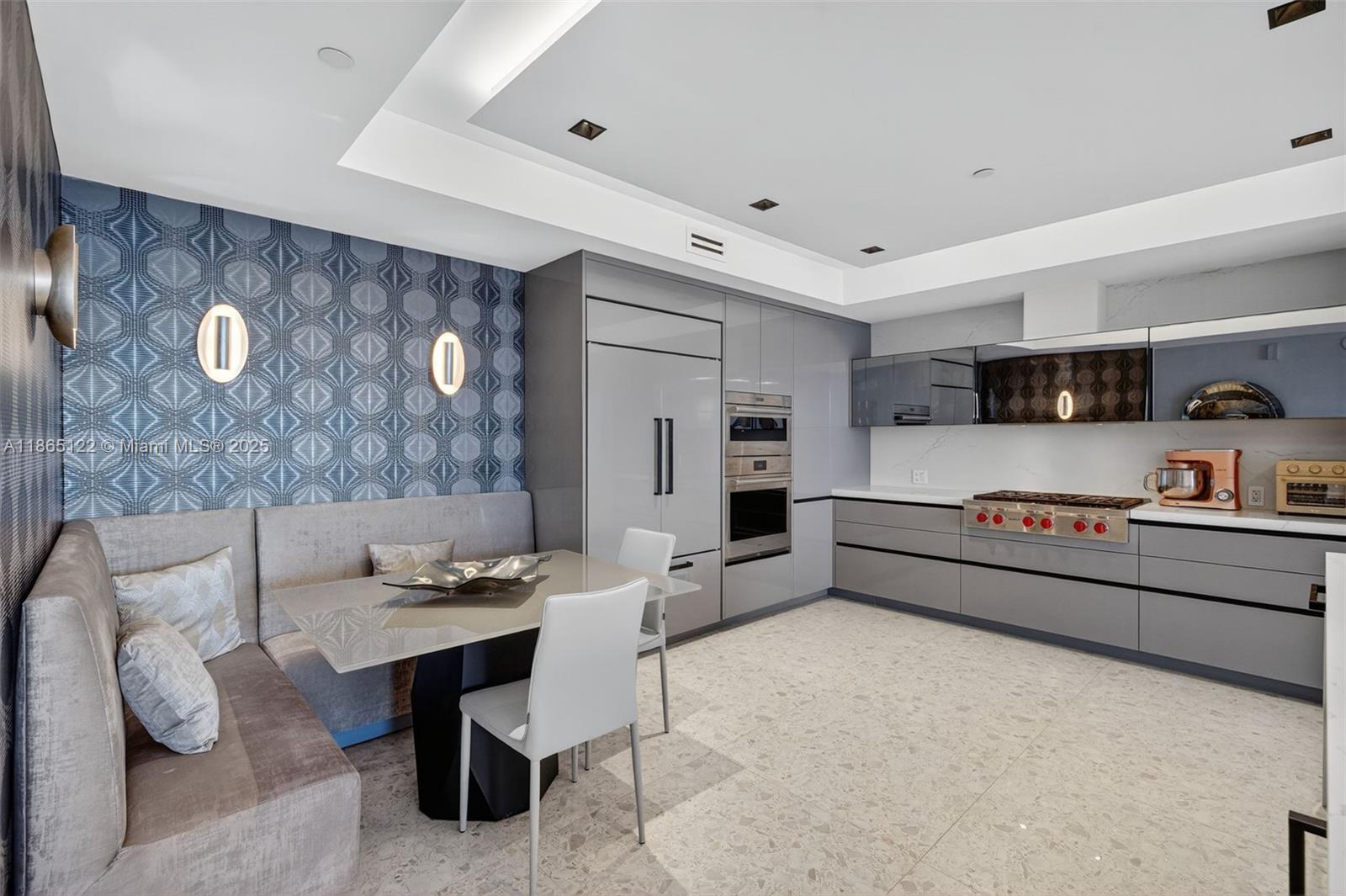 6000 Island Blvd #707 Aventura, FL 33160