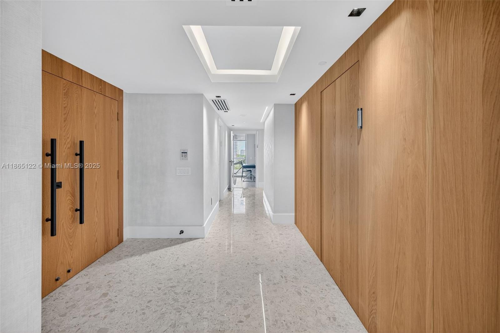 6000 Island Blvd #707 Aventura, FL 33160