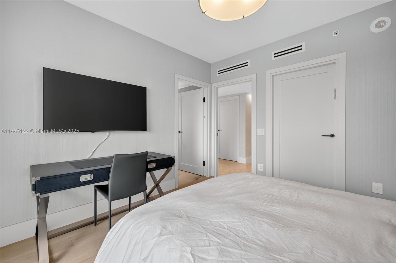 6000 Island Blvd #707 Aventura, FL 33160