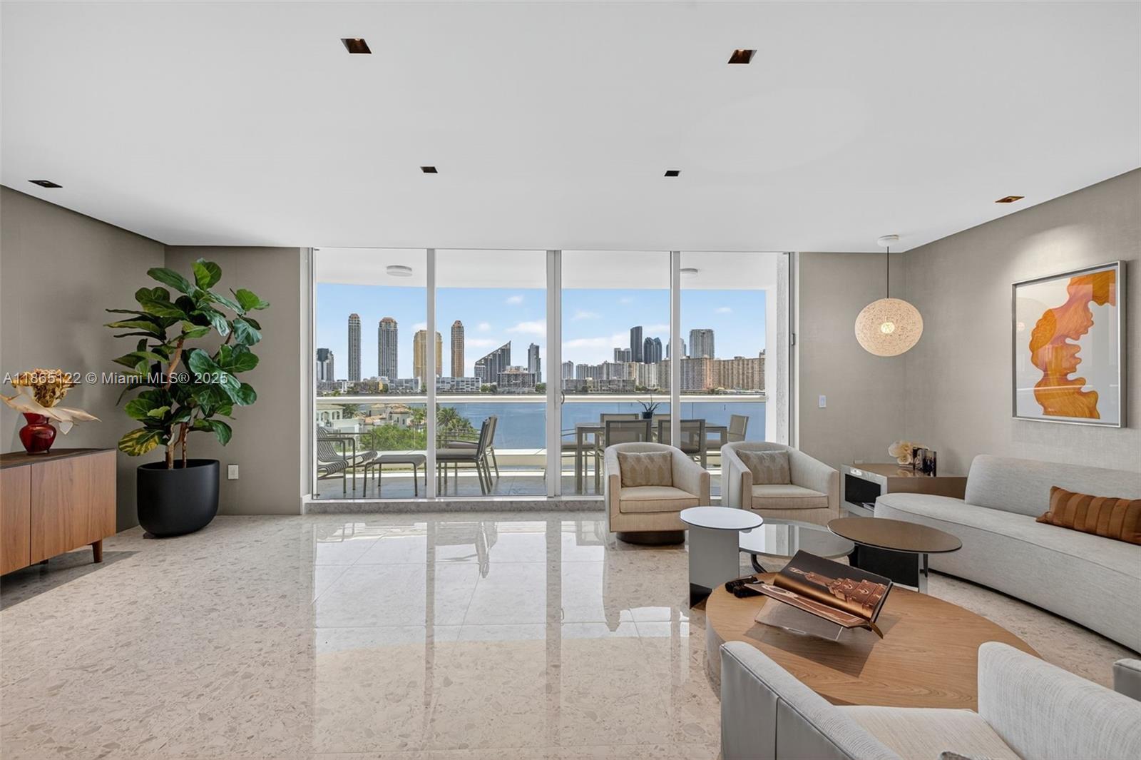 6000 Island Blvd #707 Aventura, FL 33160