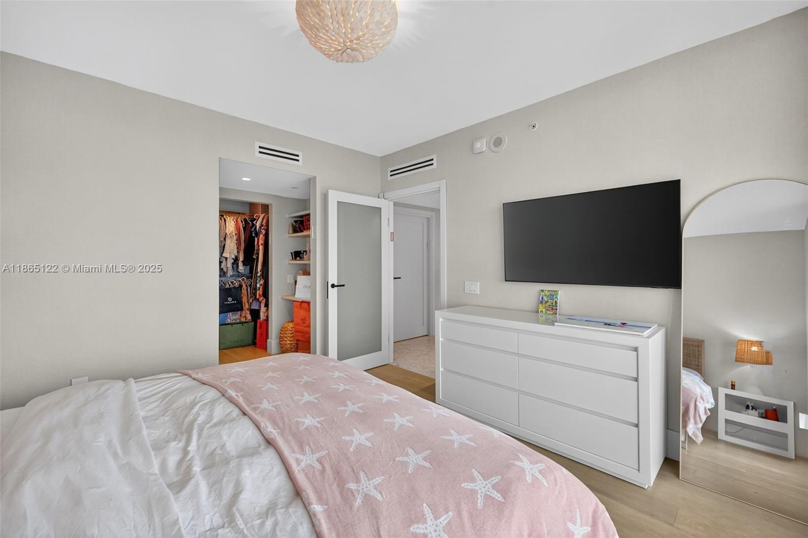 6000 Island Blvd #707 Aventura, FL 33160