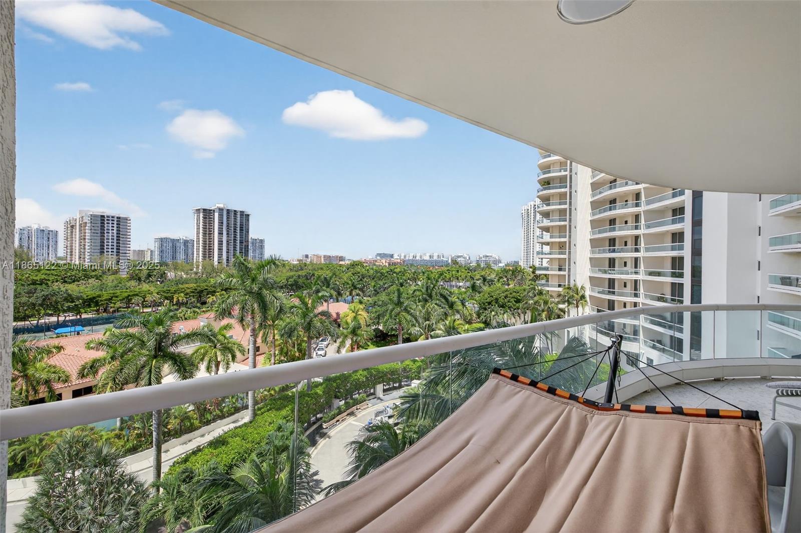 6000 Island Blvd #707 Aventura, FL 33160