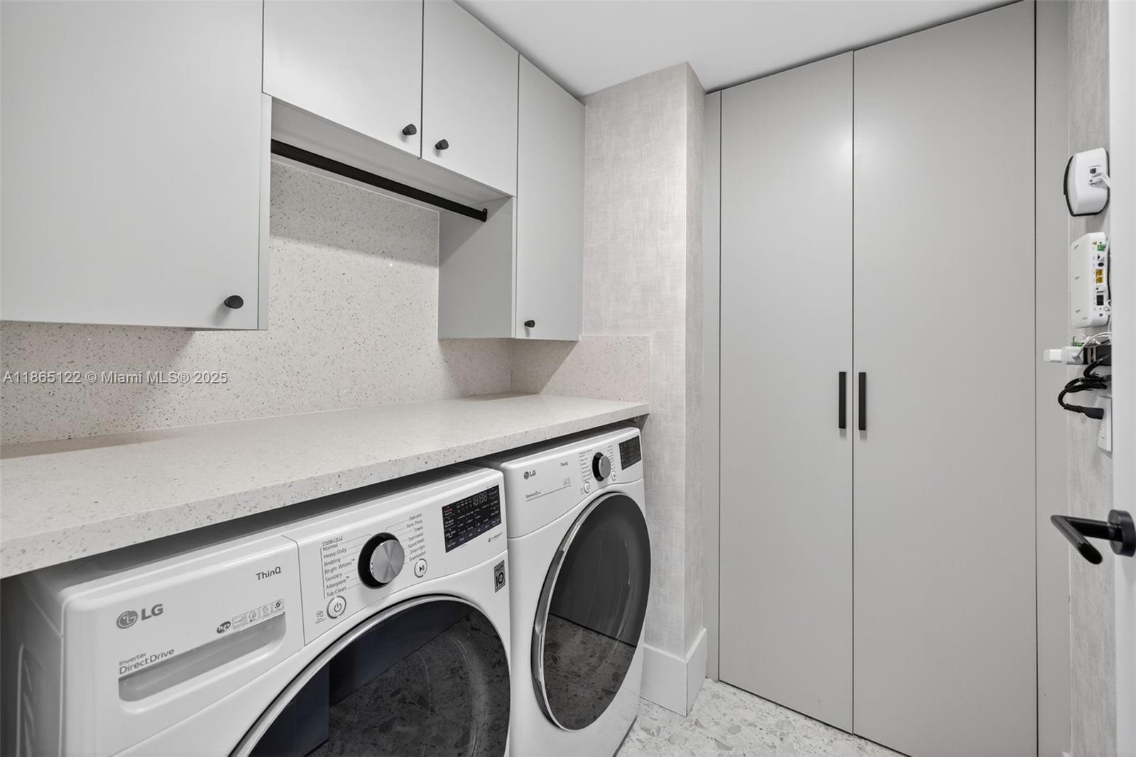 6000 Island Blvd #707 Aventura, FL 33160