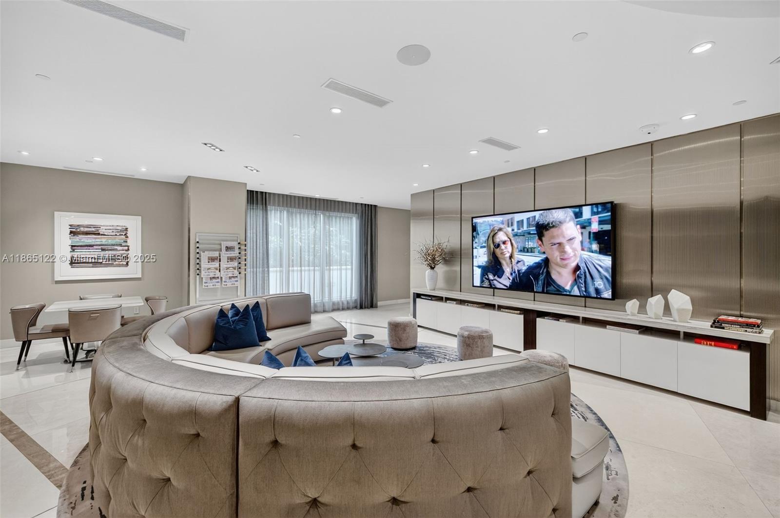 6000 Island Blvd #707 Aventura, FL 33160