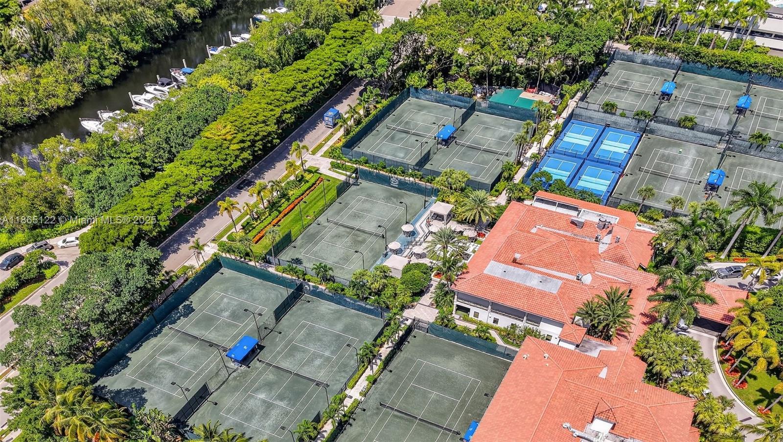 6000 Island Blvd #707 Aventura, FL 33160