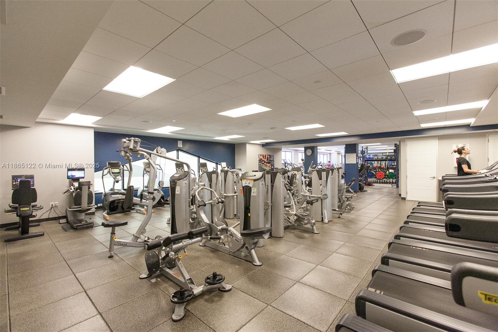 6000 Island Blvd #707 Aventura, FL 33160