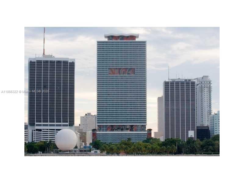 50 Biscayne Blvd #703
