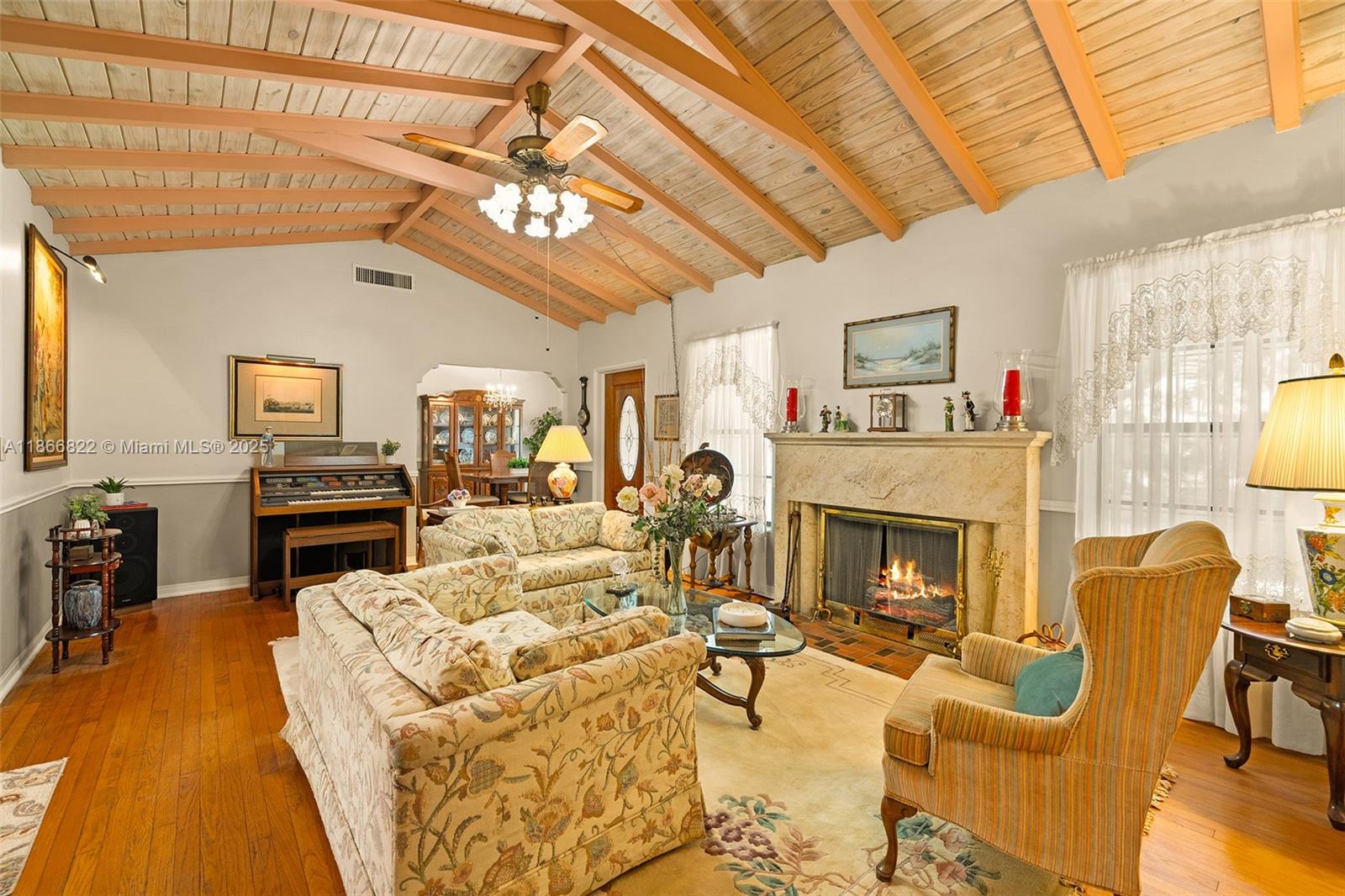 430 NE 52nd Ter Miami, FL 33137