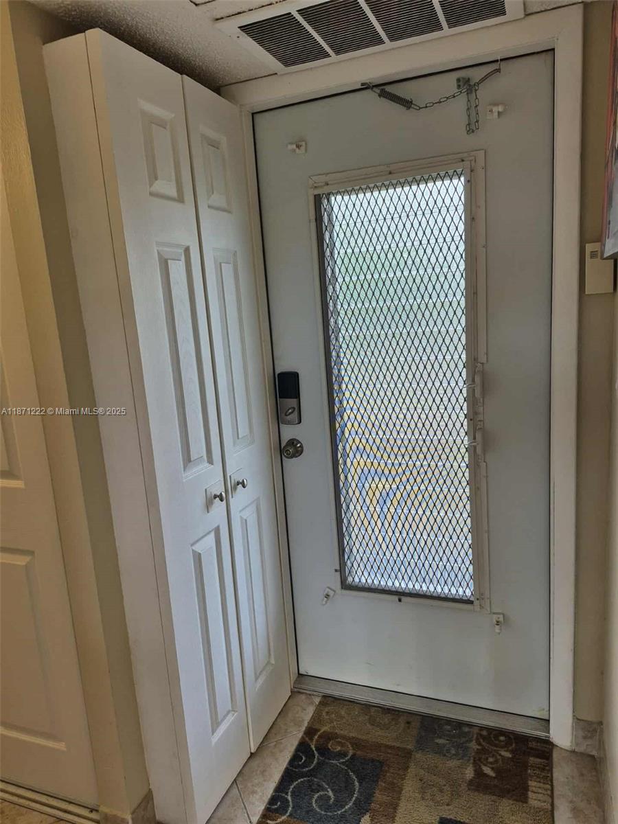 3400 NW 48th Ave #607,Lauderdale Lakes, FL 33319