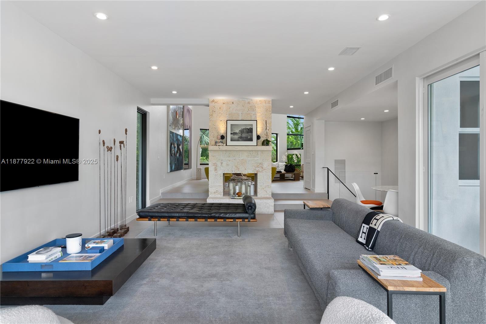 325 Campana Ave Coral Gables, FL 33156