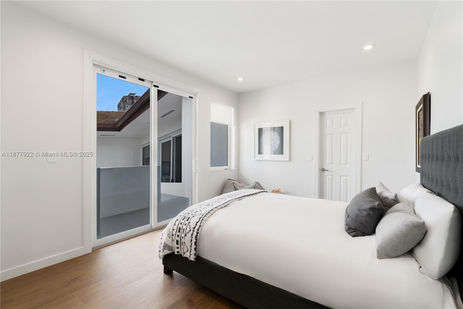 325 Campana Ave Coral Gables, FL 33156