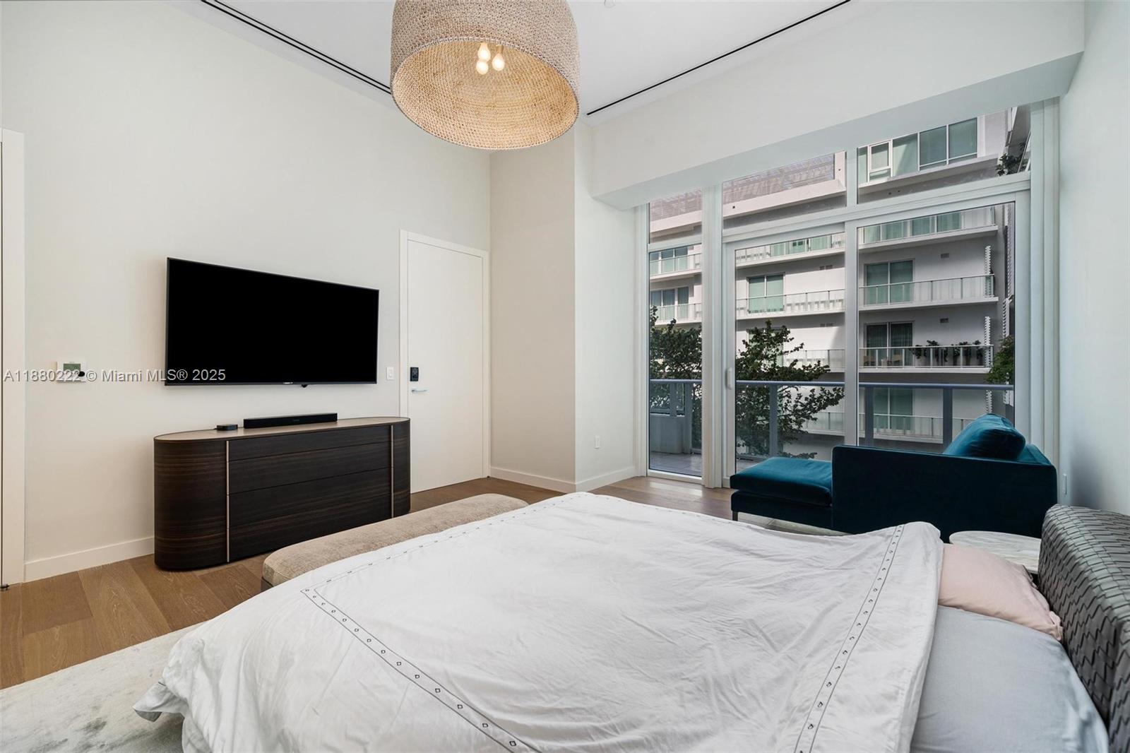 image Ritz Residences21