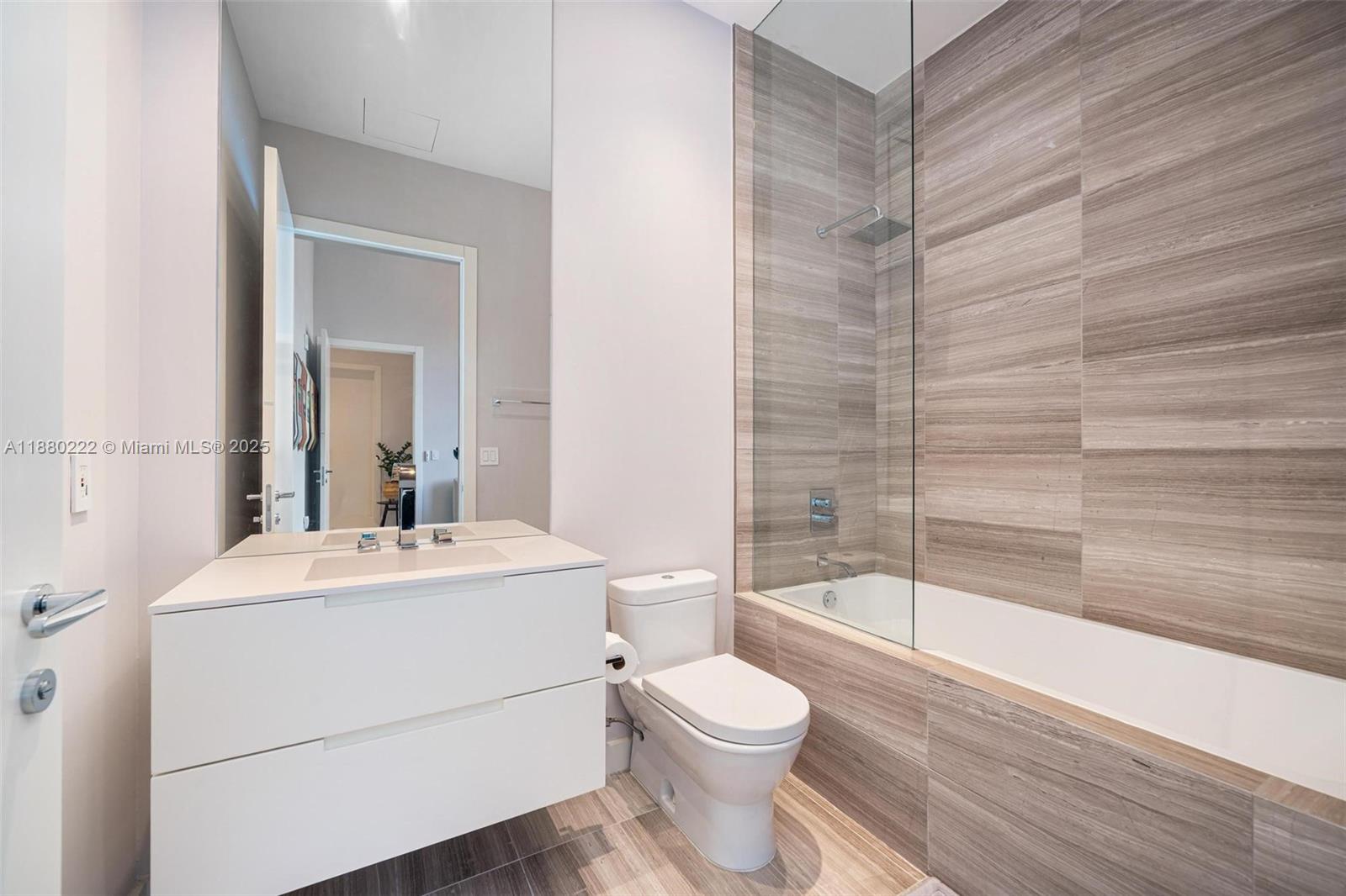 image Ritz Residences26