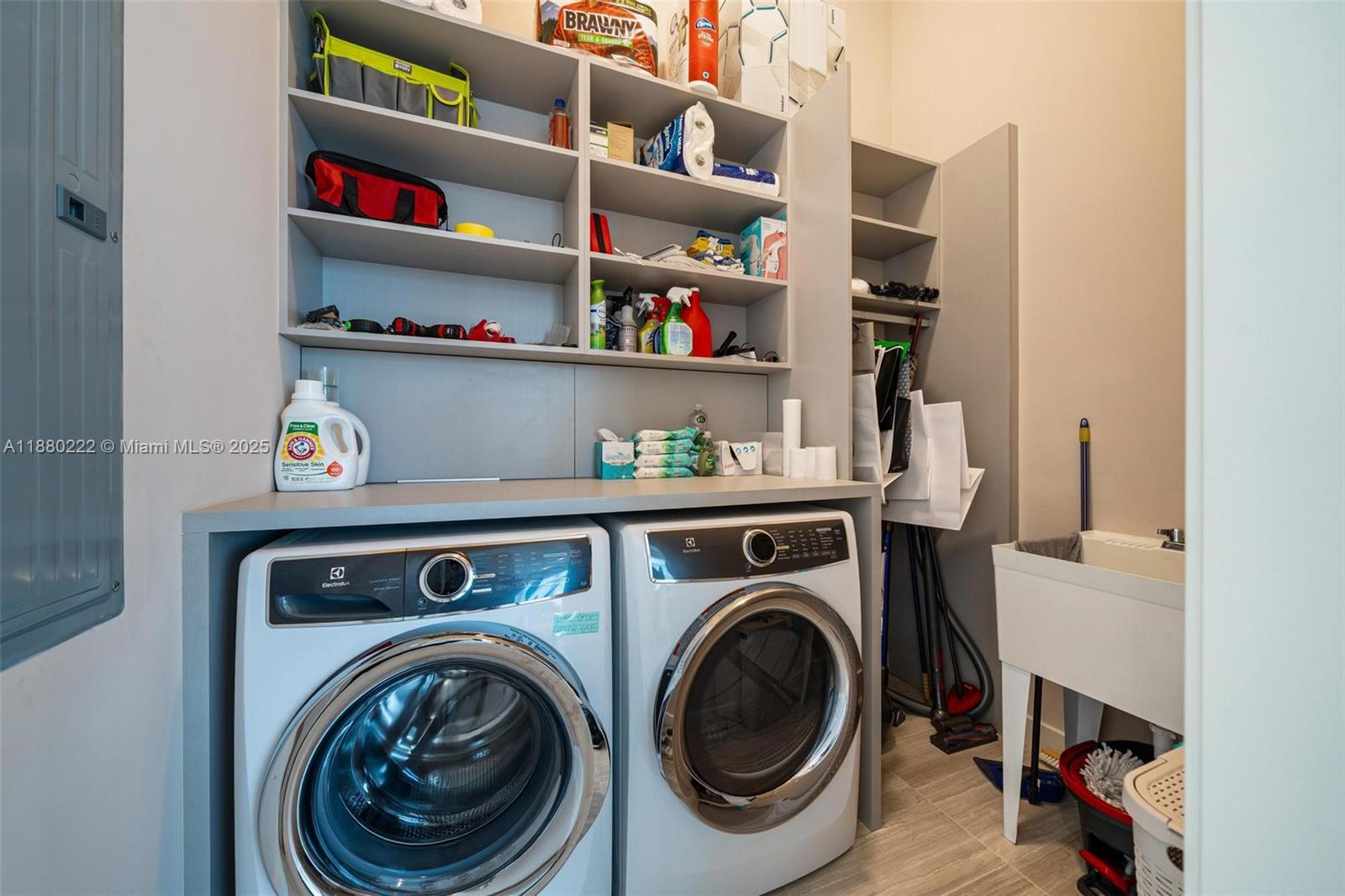 image Ritz Residences29