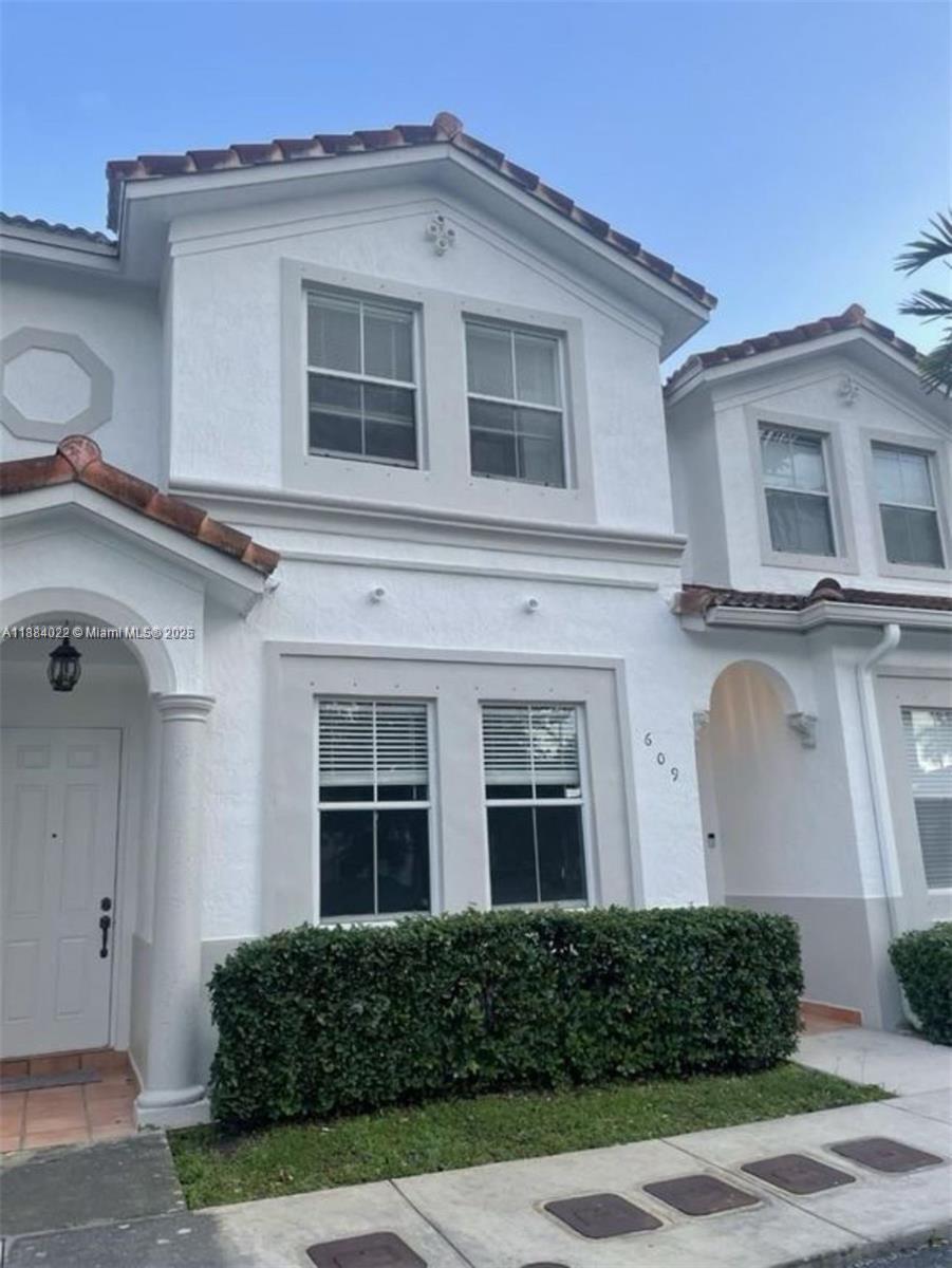 5430 NW 107th Ave #609