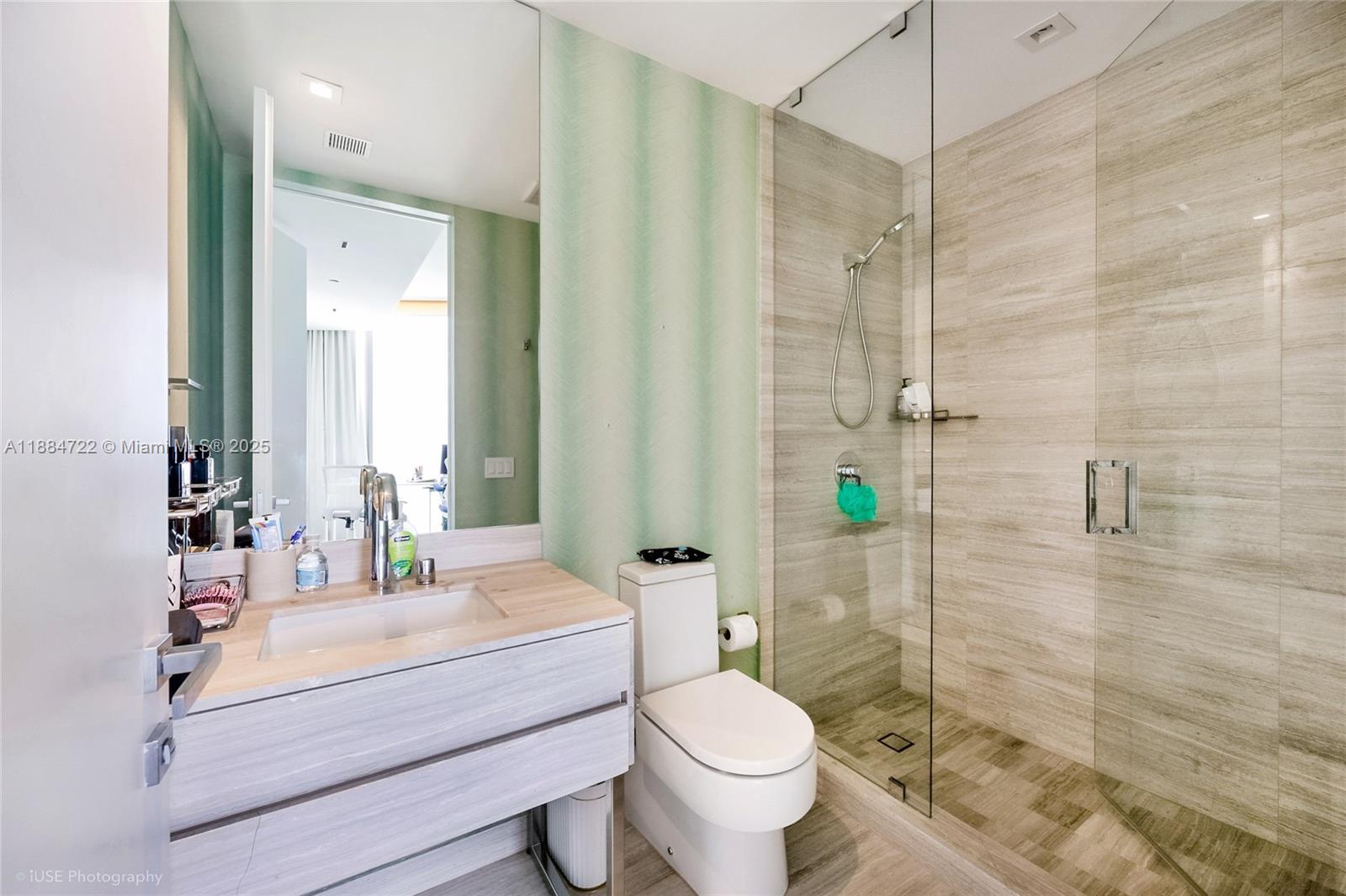 image Armani Residences10