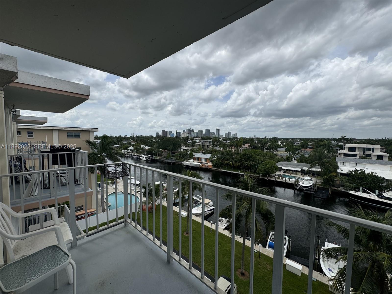 1731 SE 15th St #603 Fort Lauderdale, FL 33316