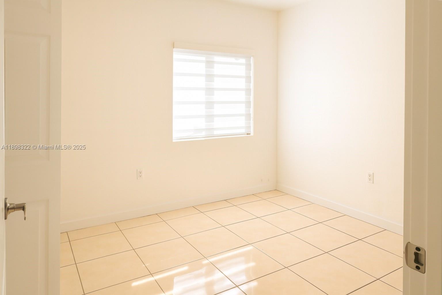 2312 NW 82nd St #2312 Miami, FL 33147