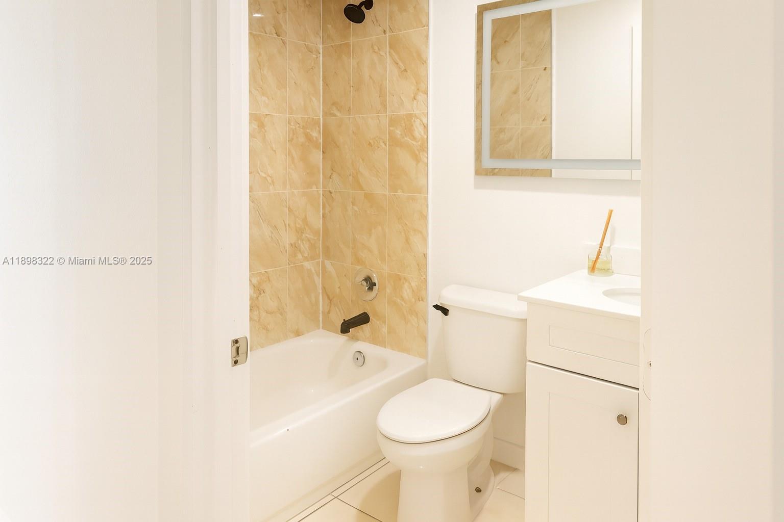 2312 NW 82nd St #2312 Miami, FL 33147