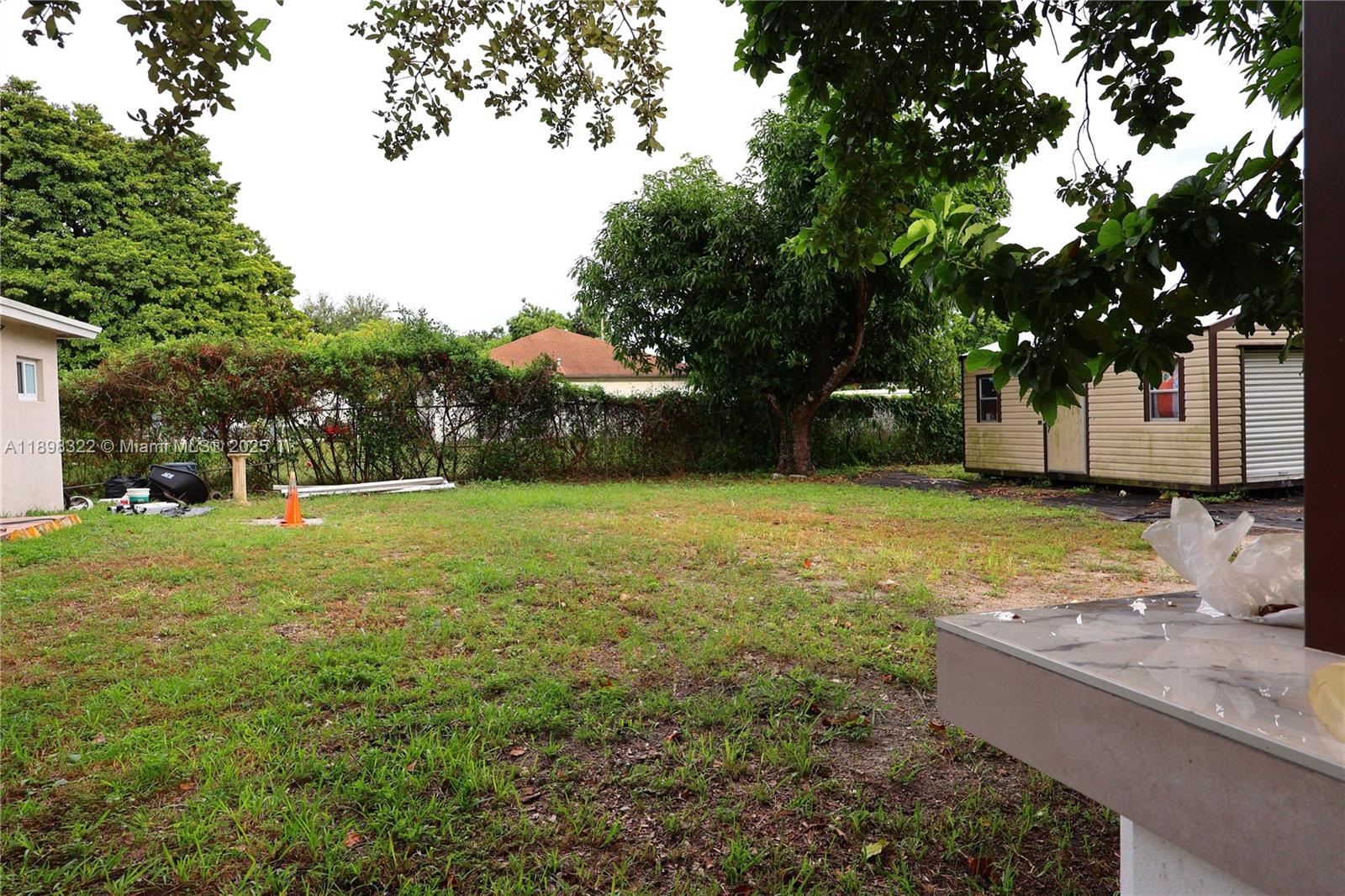 2312 NW 82nd St #2312 Miami, FL 33147