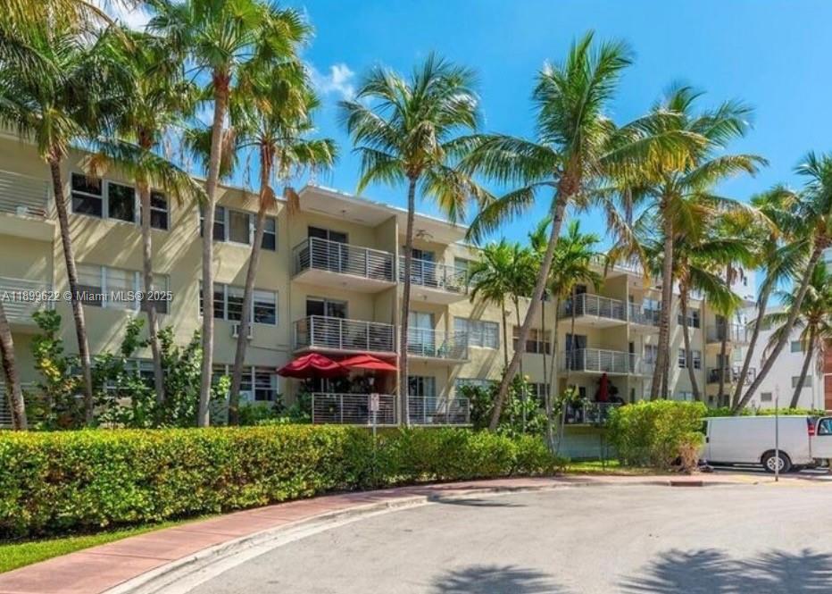 1441 Lincoln Rd #317