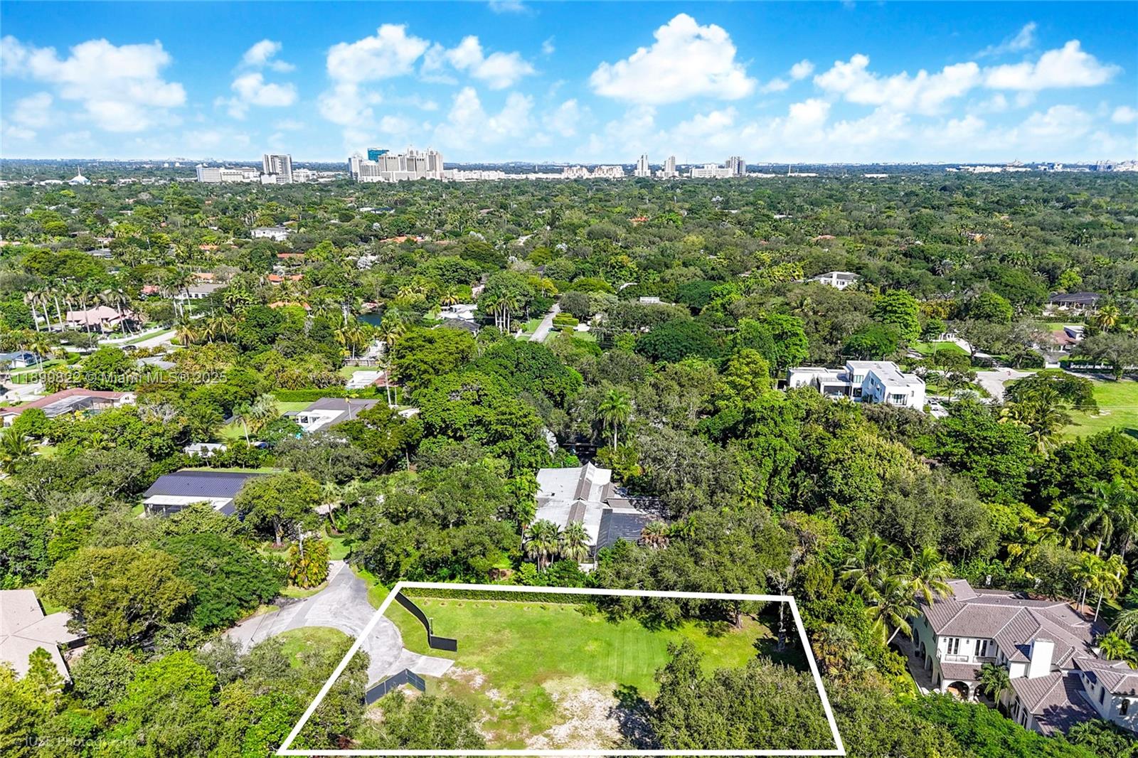 11353 SW 69th Ct Pinecrest, FL 33156