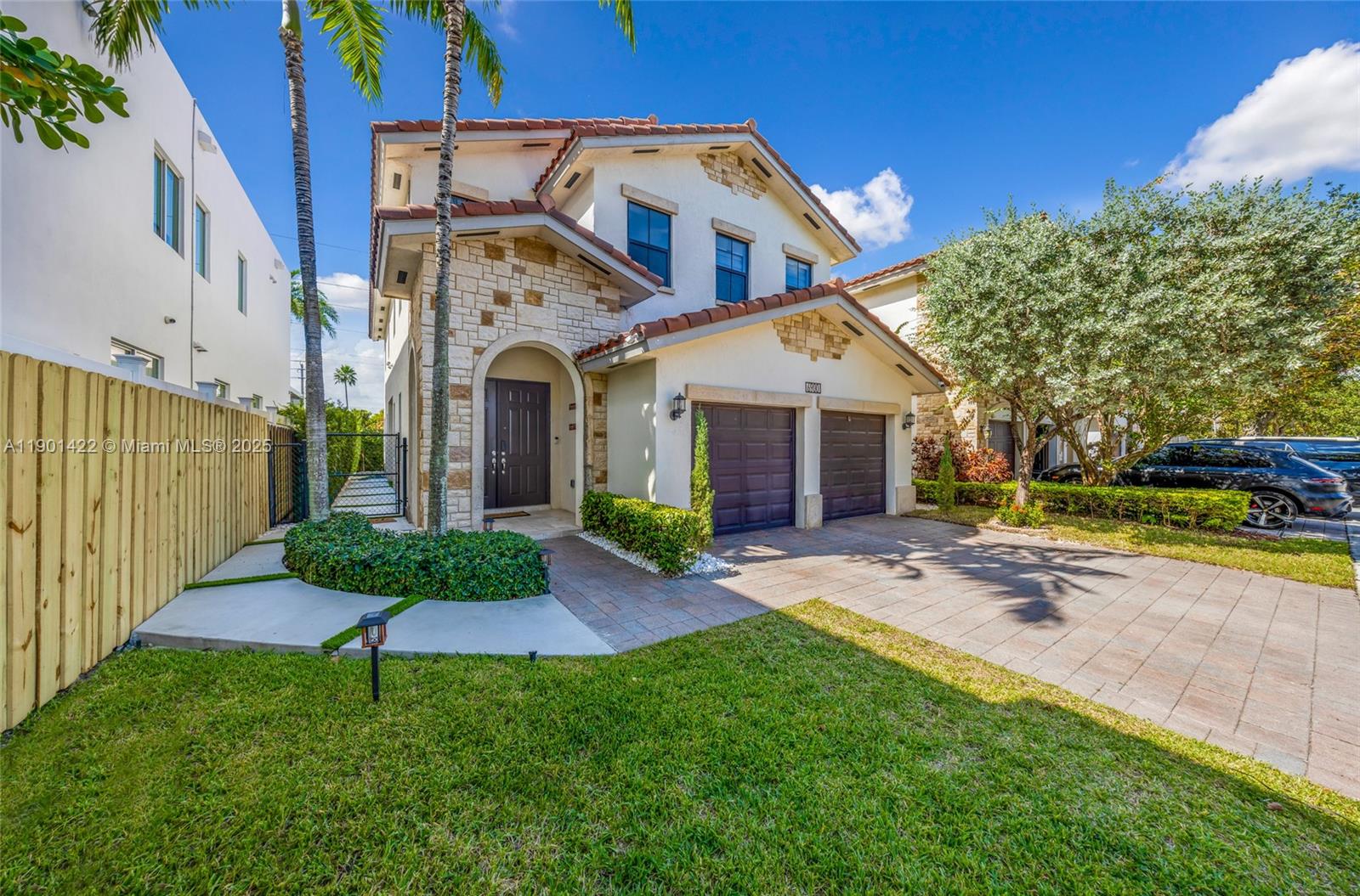 6900 NW 106th Ave Doral, FL 33178