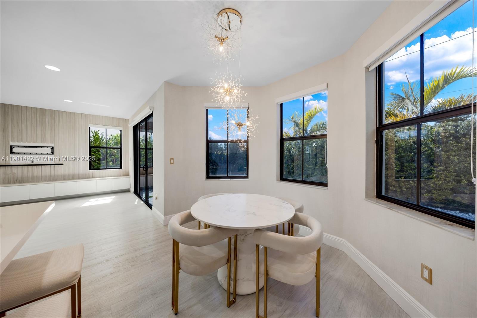 6900 NW 106th Ave Doral, FL 33178